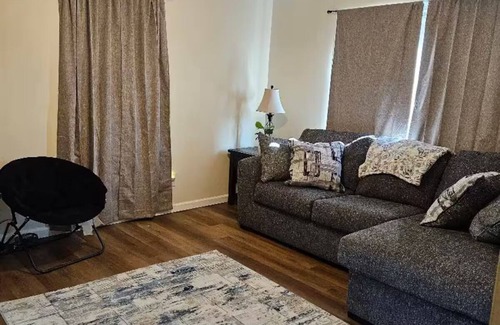 Lawrenceburg House | River City Escape