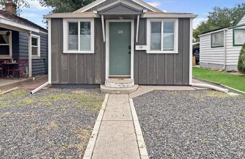 Grand Junction House | River City Hideaway cottage