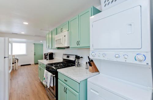 Grand Junction House | River City Hideaway cottage