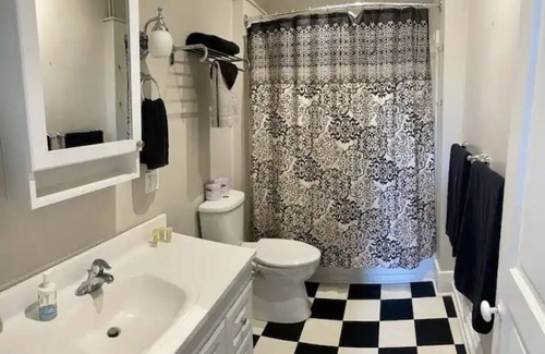 Stratford Condo | River Facing Condo - 2 bedroom w/kitchen