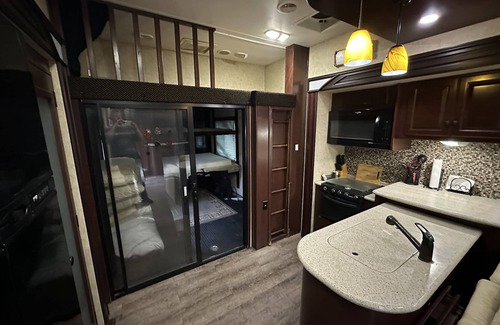 Old Town House | River front relaxation retreat rv on the famous Suwannee river