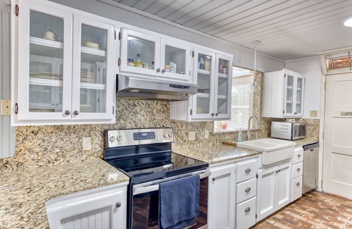 Kiln House | River House 3BR, 1king, Ping Pong Table
