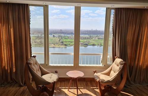 Downtown Cairo Apartment | River Nile view