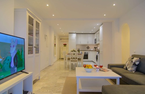 Fuengirola Apartment | River Playa 2 bedroom apartment, beach view, large terrace
