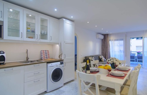 Fuengirola Apartment | River Playa 2 bedroom apartment, beach view, large terrace