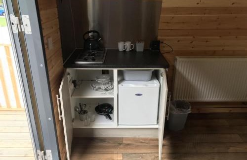 Abercwmboi House | River Pod 3 Pet Friendly