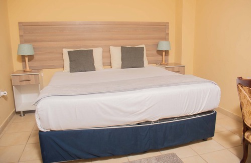 Gaborone Bed & Breakfast | River-Ridge Guest House