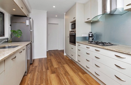 Ruakaka House | River Ridge Retreat - Ruakaka Holiday Home