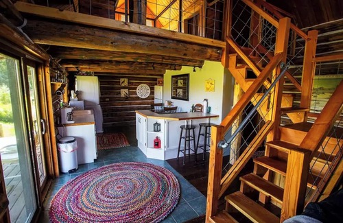 Salmon Apartment | River Runner's Retreat