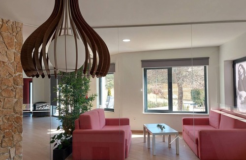Sao Tiaguinho House | River Suites - House with swimming pool