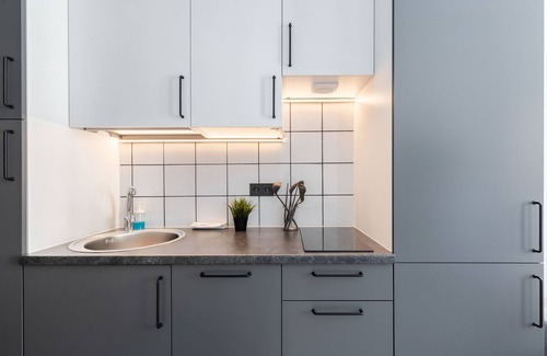 Business District Apartment | River to the City - Studio 8 apartment