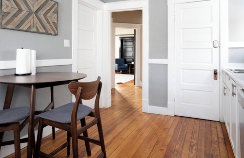 Cape Girardeau Apartment | River Town Retreat near SEMO