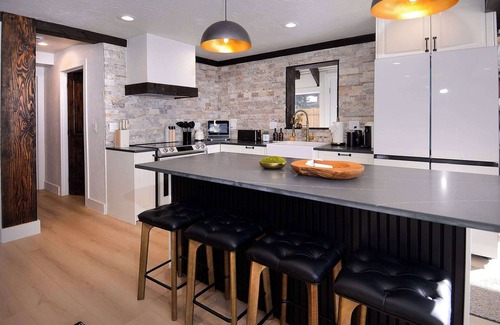 Crested Butte South House | River's Edge, Modern Cabin, Fishing, Hot tub, Pet friendly!
