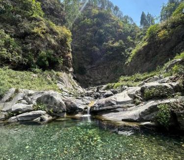 Chamoli House | River Valley Retreat