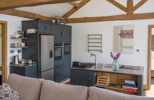 Catton House | River View Lodge - Two Bedroom House, Sleeps 4