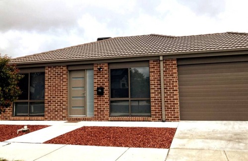 Horsham House | Riverbank on the Wimmera River