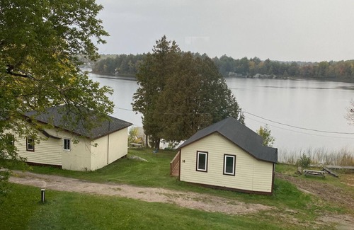 Alban Resort | Riverdale Resort Cottages