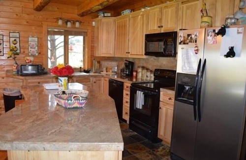 South Fork House | Riverdance Home on the Rio Grande River South Fork Co Sleeps 6 adults
