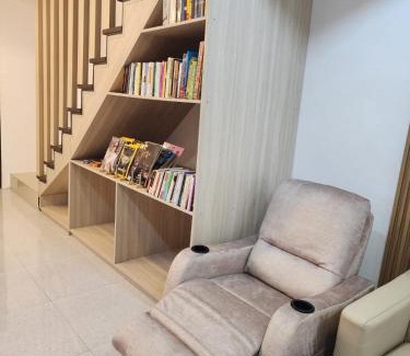 Dauis Apartment | Riverduplex - Luxury duplex at a fair price