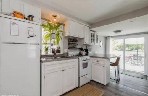Fox River Grove House | Riverfront Cottage