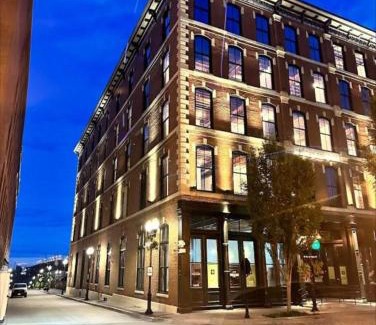 Downtown St. Louis Apartment | Riverfront Loft - Walk to Arch, Casino, Conventions in Minutes