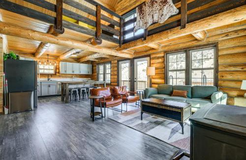 Beaverhead County House | Riverfront Montana Log Cabin with Mountain Views!