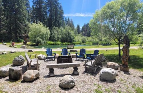 Thompson Falls Hotel | Riverfront Motel & Cabins