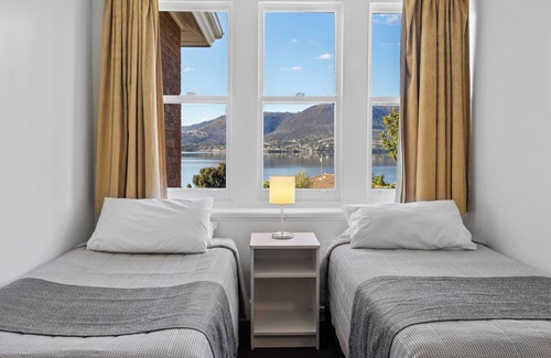 Rosetta Hotel | Riverfront Motel & Restaurant