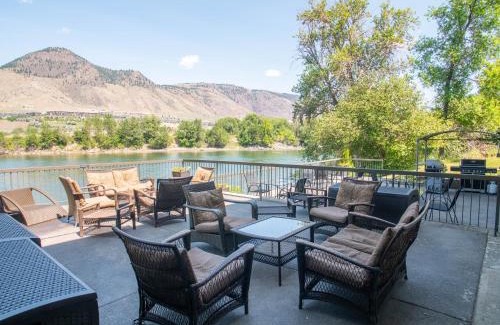 City Centre Hotel | Riverland Inn & Suites