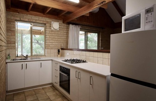 Augusta Cottage | Riverscape Cottage No.12 - Riverscape - unit 12 with views over the Blackwood River