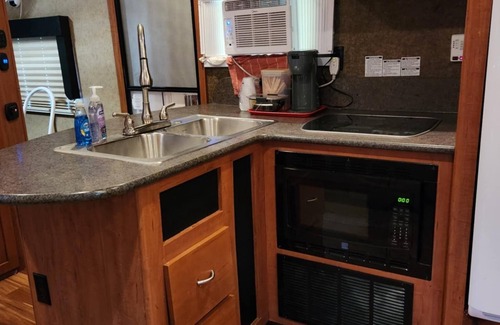 Colleton County House | Riverside 2-bedroom Camper with AC and WiFi. Boat ramp available.