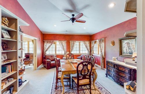 Bellevue House | Riverside Bliss