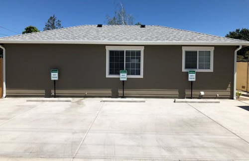 Grants Pass House | Riverside Cabin 5 - (Brand New Construction)