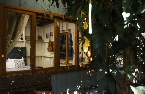 Tzununa Cabin | Riverside Cabin at Casa Curativa