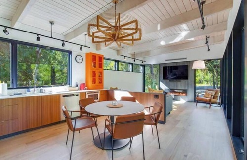Randle House | Riverside Escape/Hot Tub