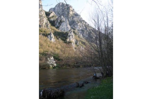Skopje Region Ski Chalet | Riverside Haven Self Contained Apartment