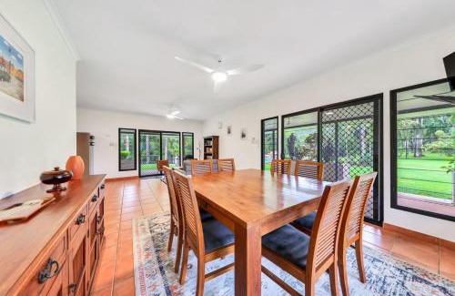Darwin River House | Riverside Homestead