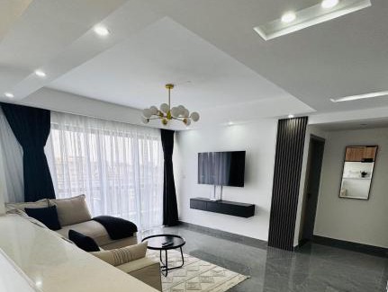 Westlands Apartment | Riverside lux 2bedroom with Skyline views