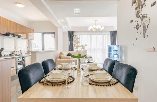 Westlands Apartment | Riverside lux 2bedroom with Skyline views
