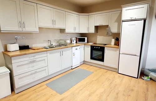 Ballyleague Apartment | Riverside Marina Apt
