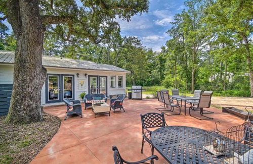 Foley House | Riverside New Magnolia Springs Home with Dock, Beach