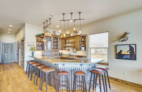 Bridgeport Cabin | Riverside Retreat in Bridgeport w/Game Room!