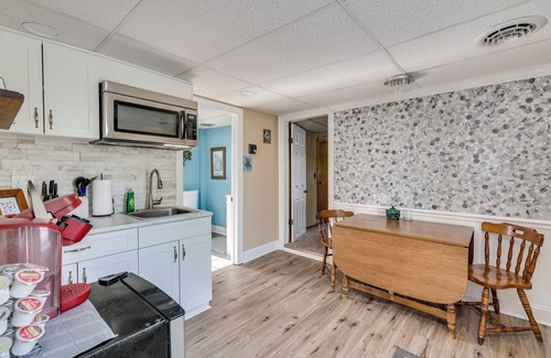 Gouverneur Apartment | Riverside Retreat