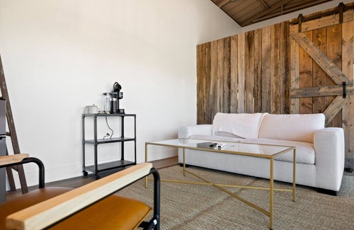 Springerville Cabin | Riverside Suite Casita 3
