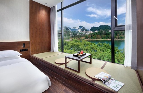 Xiufeng Hotel | Riverside Wing Hotel Guilin