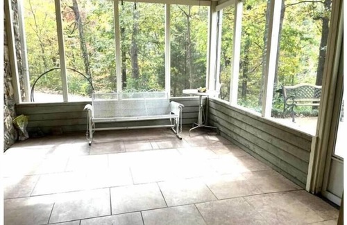 Cherokee House | Riverton Lake House at Pickwick