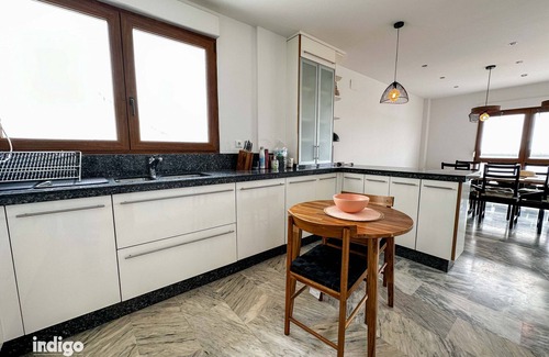 Ayamonte Ski Chalet | Riverview 4 Bedroom Casa, with Private Pool STE03