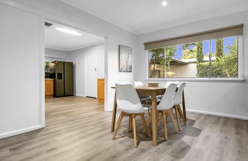 Gol Gol House | Riverview at 92