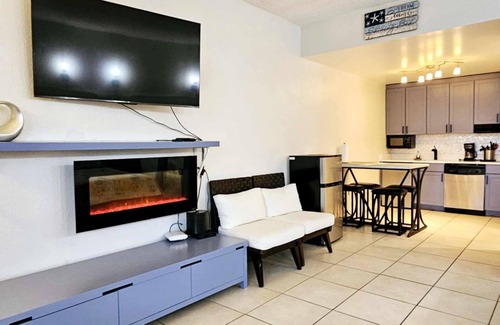 Ruskin House | Riverview Studio 507 Tampa Bay Florida Beach Resort w/Pools & More