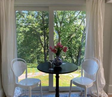 Harpers Ferry House | Riverview Suite at La Soledad